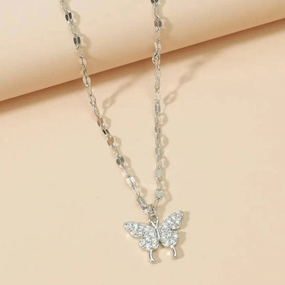 Shiny Butterfly Necklace Exquisite Golden Crystal Pendant Collar