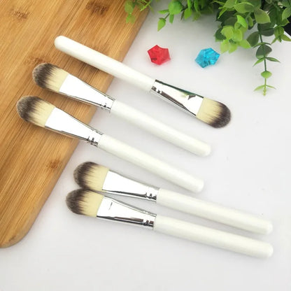 Wooden handle mask brush Wet powder blush loose powder foundation brush beauty makeup brush tool beauty for make up