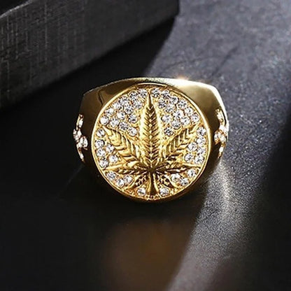 Business Men's Gold Color Carved Golden Maple Leaf Rings for Men Punk Inlaid with White Zircon Wedding Party Jewelry